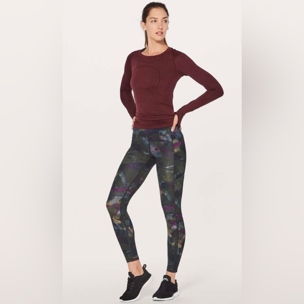 NWT Lululemon Speed Up Tight (Full-On Luxtreme 28") Aura Dark Chrome Multi  12 - Picture 2 of 8